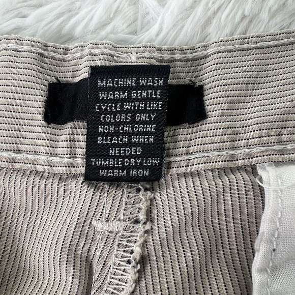 Alfani Men’s Shorts Size 34 Beige Tan Striped Plaid Shorts Front Back Pockets - Picture 4 of 7